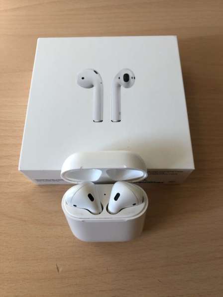 AirPods