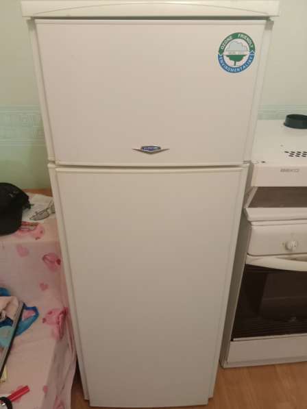 Продам духкамерный б/у холодильник Rainford в рабочем состоя в Алуште фото 3