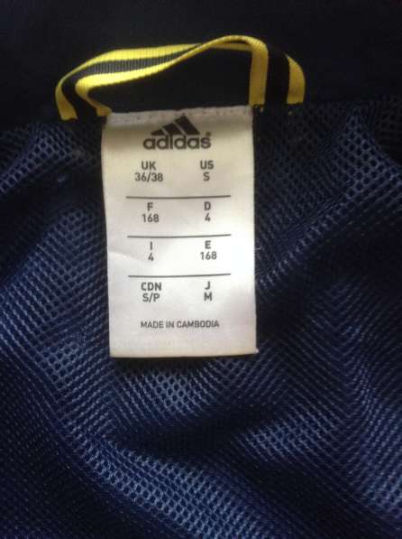 Спортивный костюм "Adidas",р-р 46-48 в Кургане фото 4