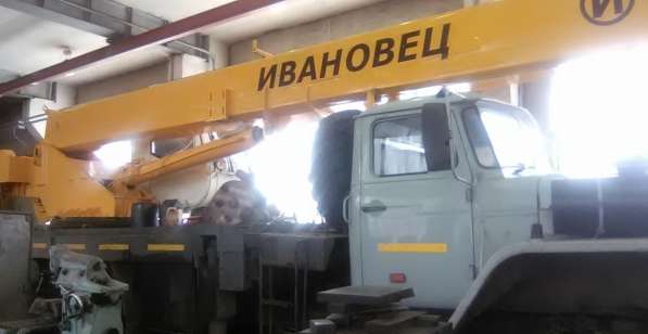 Продам автокран 25 тн-31 м; Урал; Ивановец; в 2013году в Перми фото 3