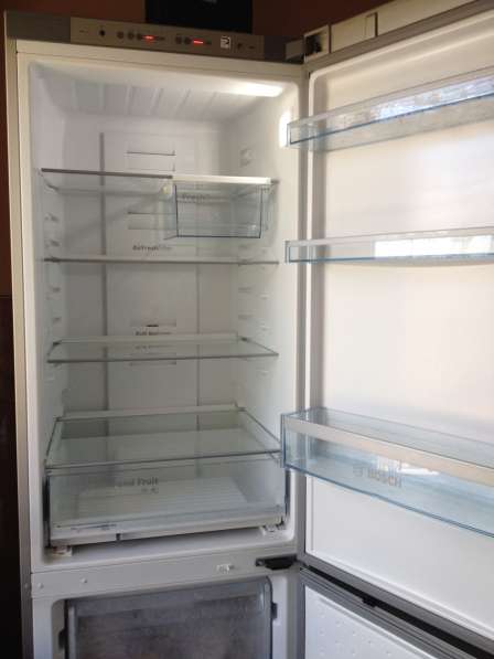 Продам холодильник Bosch KGN39LR10R в Барнауле фото 4