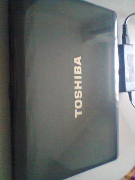 Toshiba satellite A200 A210 петля матрицы левая в Москве фото 25