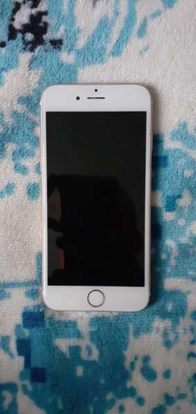 Продам айфон 6s в серебряном цвете