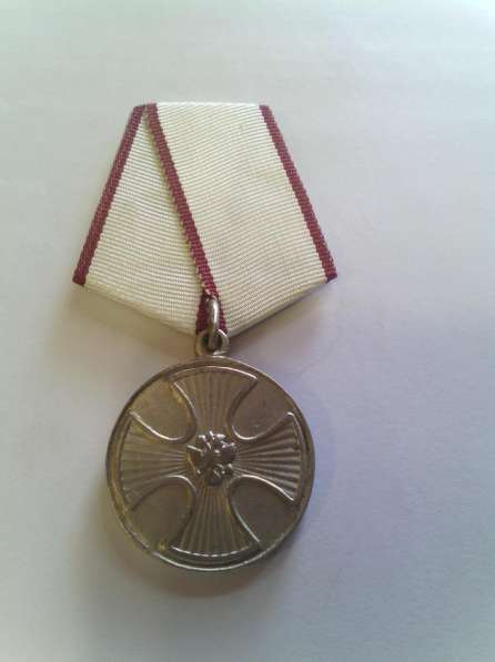 Продам медали "За спасение погибавших" в фото 3