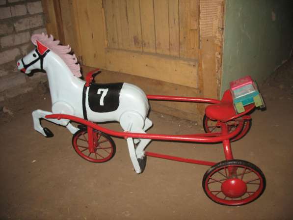 Детская мечта "Лошадь педальная" игрушка 60-х годов в Москве фото 5