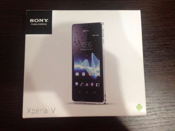 Продам сенсорный телефон Sony Xperia V в 