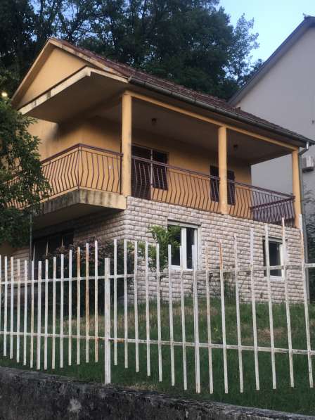 Продам дом в Черногории море 10 минут, в Херцег Нови