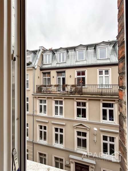 Romantyczny i luksusowy apartament trzypokojowy o powierzchn в фото 3