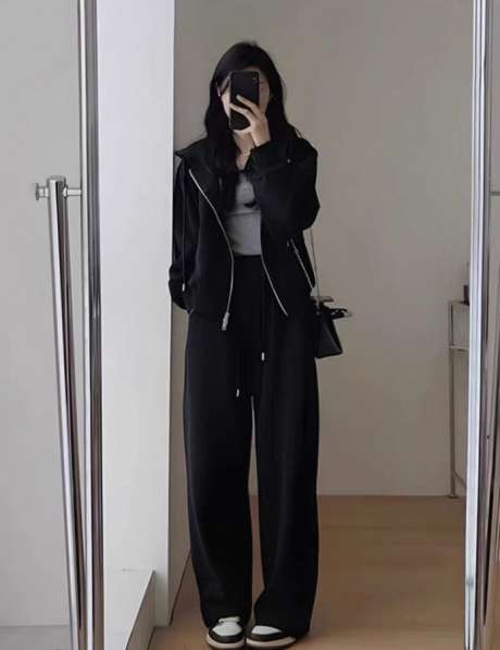 Спортивный костюм в Москве фото 3