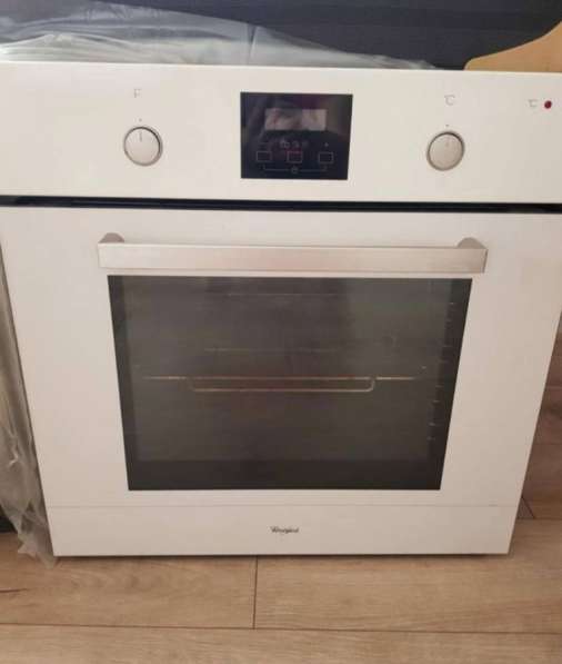 Электрический духовой шкаф