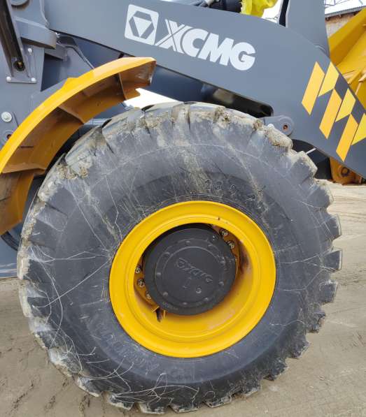Фронтальный погрузчик XCMG ZL60GV в Краснокамске фото 8