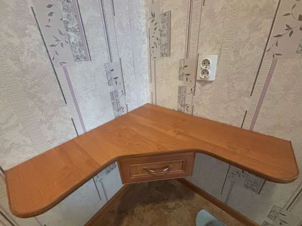 Стол полка