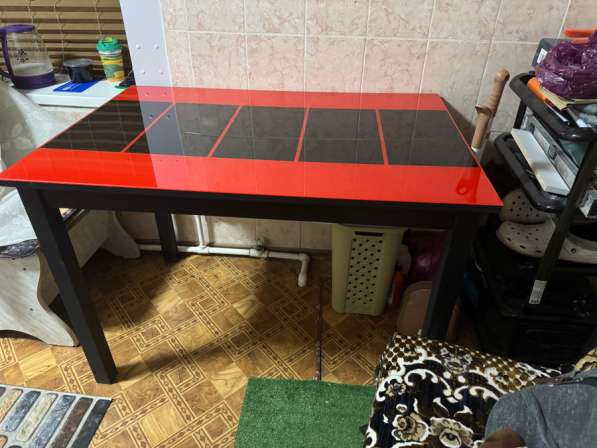 Стол в Москве