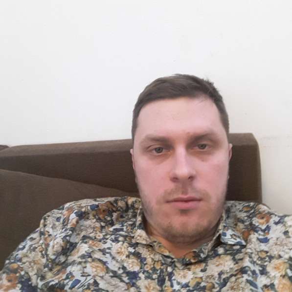 Виталий, 31 год, хочет пообщаться