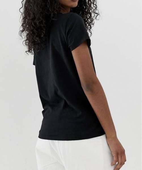 Женская футболка Levi&rsquo;s в Москве фото 4