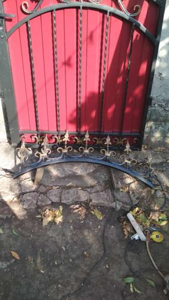 Калитка кованная в фото 16