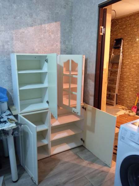 Продам кухонных навесные шкафы в Самаре