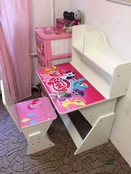 Растущая парта в Москве фото 41