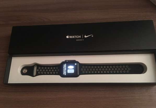 Apple Watch Series 3 42mm Nike+