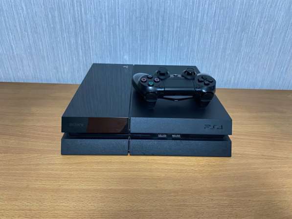 PlayStation 4 Fat (408ГБ) + 40ИГР