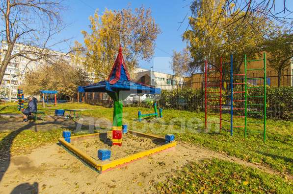 Продажа квартиры на Сиреневом бульваре 1