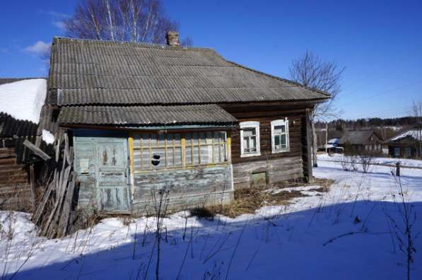 Бревенчатый дом в тихой деревне, рядом с речкой в Ярославле фото 4