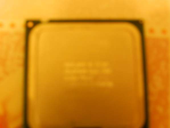 Процессор intel 05 E1200 celeron dual-core slaqw malay 1,60
