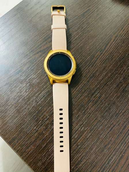 Часы Samsung Galaxy Watch 42mm SM-R810 Rose gold