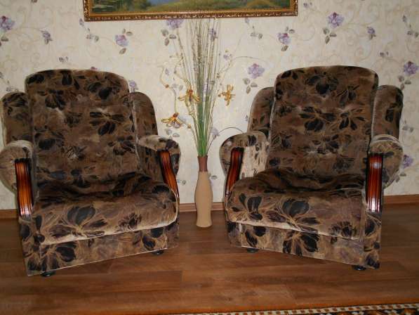 Продается диван и два кресла в Краснодаре