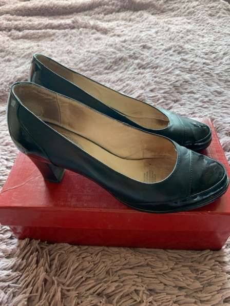 Обувь в Санкт-Петербурге фото 4