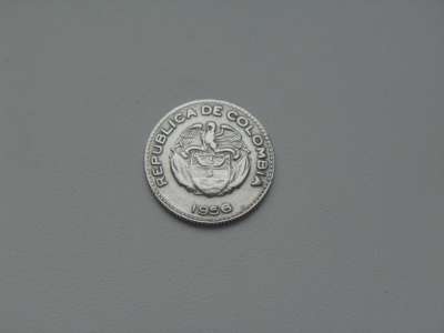 Монета 10 Сентаво 1956 год Колумбия в Москве