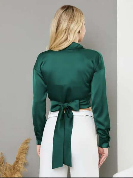 Женская блузка на запах в Москве