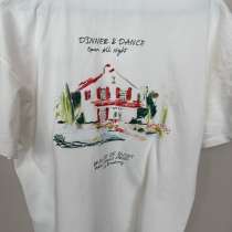 Футболка, в Москве