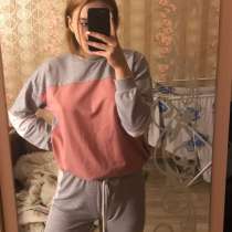 Женский спортивный костюм, в Санкт-Петербурге