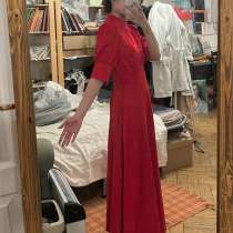 Красное платье, в Санкт-Петербурге