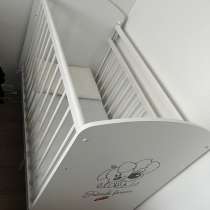 Кровать детская вместе с матрасом, в Балашихе