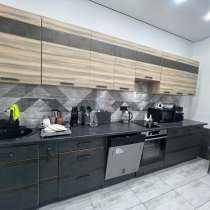 Продам встроенную кухню, в Иркутске
