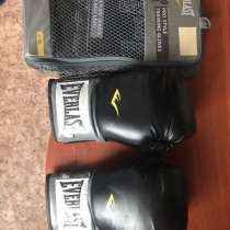 Боксёрские перчатки, в Москве