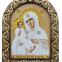 Богородица Троеручица. Вышивка бисером. Размер 13.5х17 см, в Челябинске