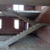 Монолитная бетонная лестница, в Новосибирске