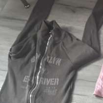 Серый топ, в Москве