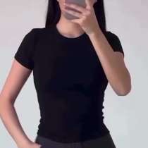 Продам Облегающие футболочки «Скимс», в Челябинске