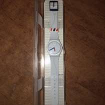 Часы Swatch «бумажный самолётик», в Москве