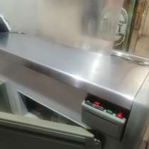 Продам ветрину холодильник, в Магнитогорске