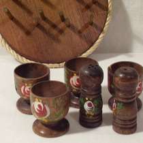 Набор для яиц&nbsp;4 рюмки, солонка и перечница и подставка на стену (C663), в Москве