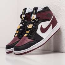 Кроссовки Nike Air Jordan 1, в Екатеринбурге