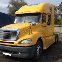 Тягач - FREIGHTLINER COLUMBIA CL120, в Москве