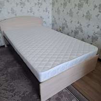 Кровать с матрасом 120*200, в Абинске
