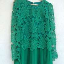 Изумрудное платье Jovonna London Jovonna London, в Москве